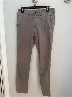 American Eagle Outfitters Slim Chinos in Light Taupe